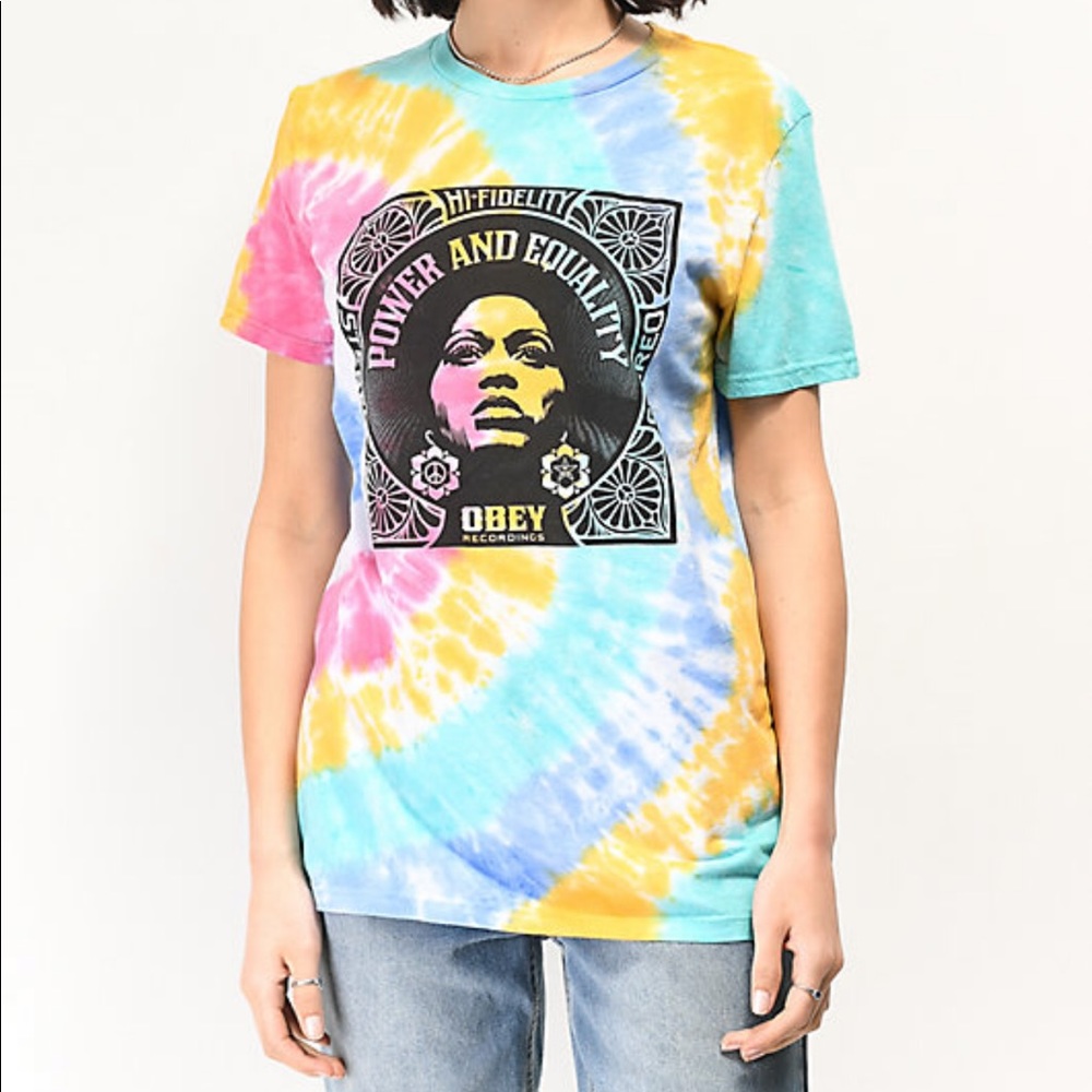 Obey t-shirt
